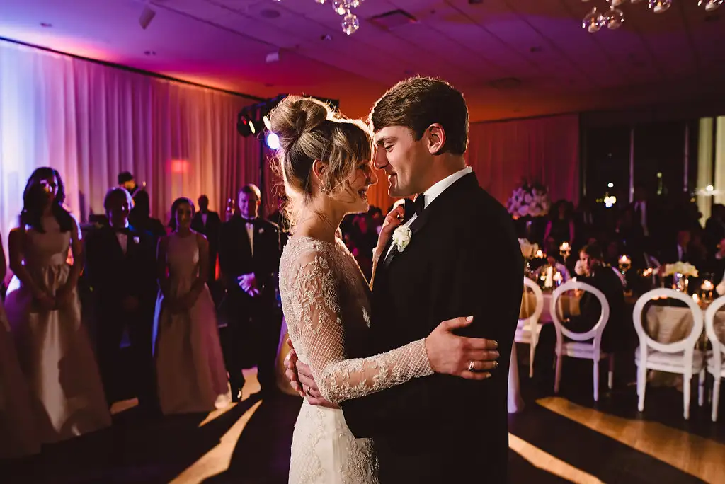 What does the first dance at a wedding symbolize | Honestweddingadvice.com