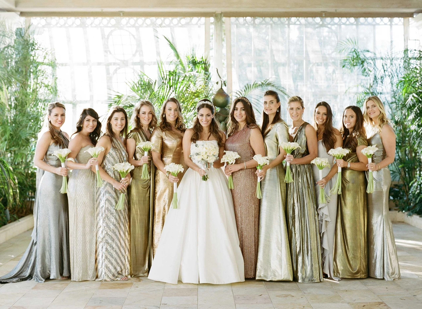 Should Your Bridesmaids Have Mismatched Bridesmaid Dresses?