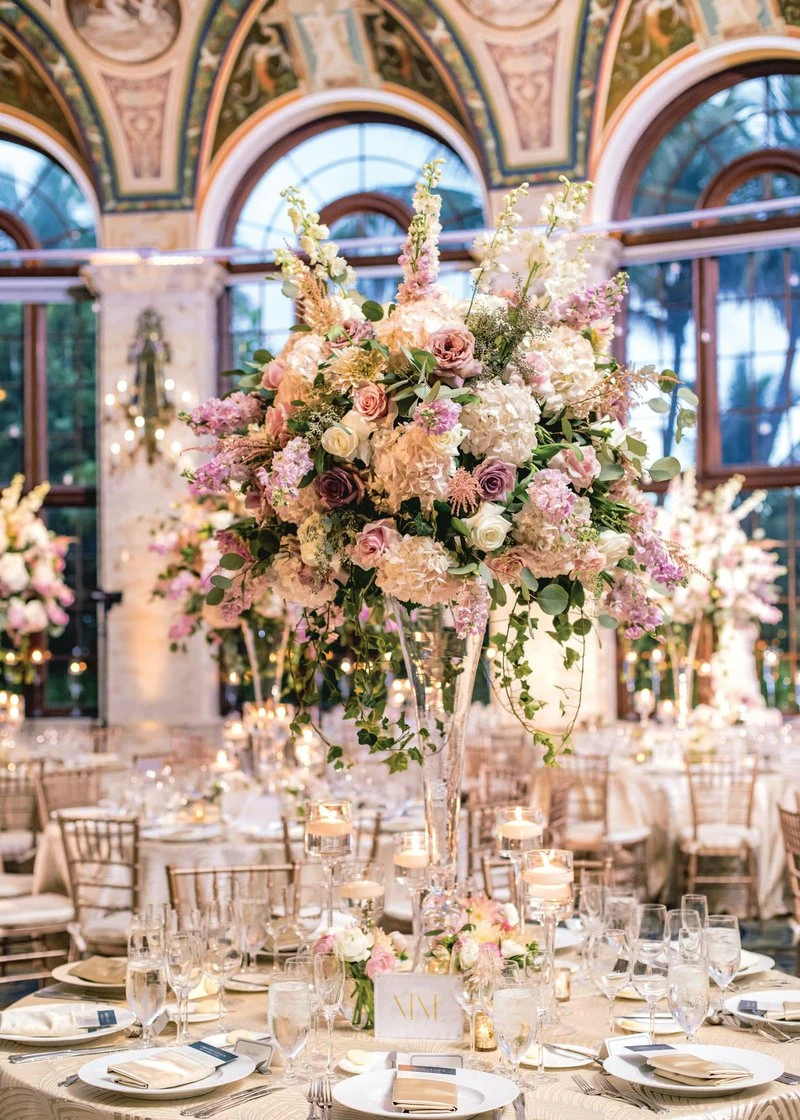 Tall Flower Arrangements to Inspire Your Reception Centerpieces, image size:800x1120